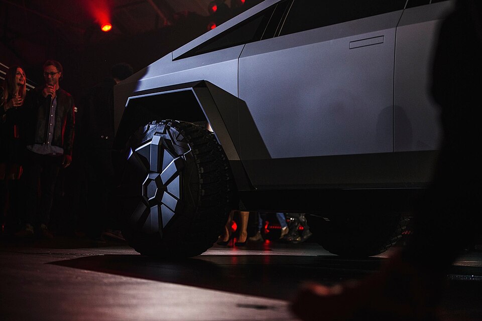 Tesla Cybertruck wheel and stainless steel body